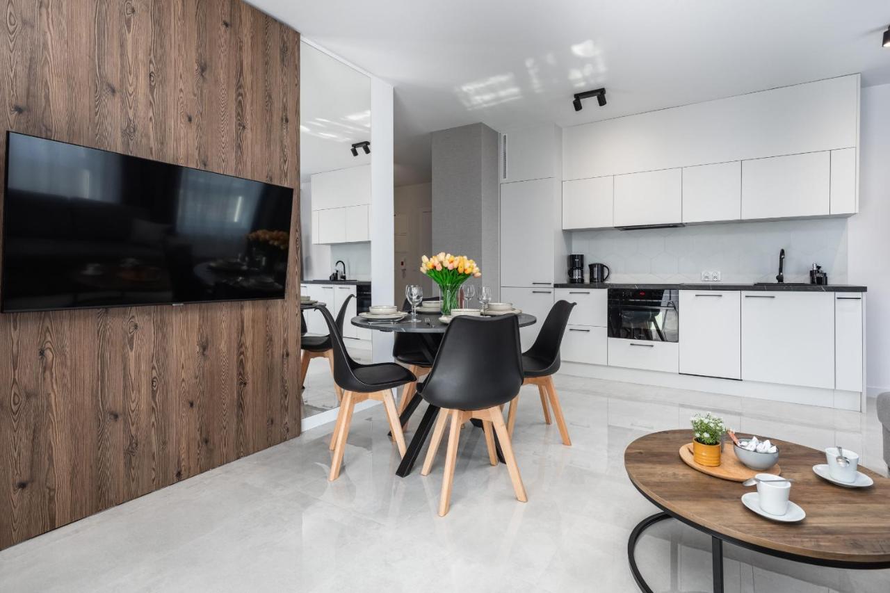 Sun Towers Lux Apartments By Renters Prestige Swinoujscie Bagian luar foto