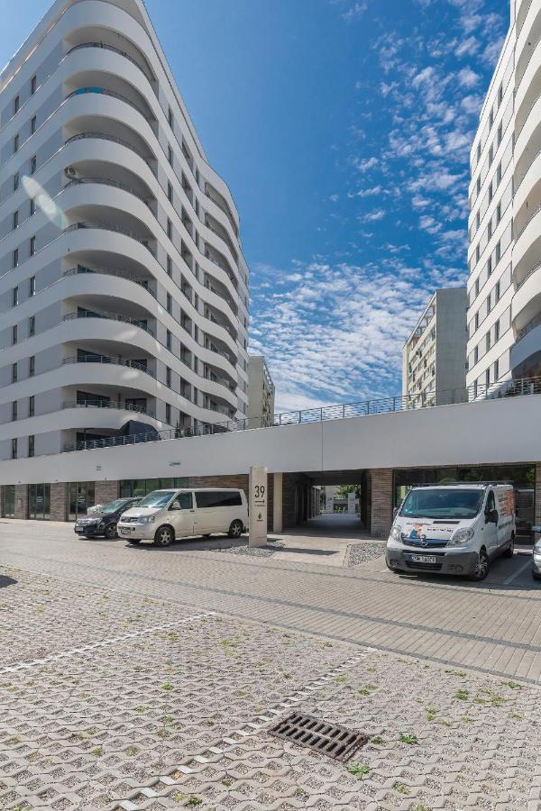 Sun Towers Lux Apartments By Renters Prestige Swinoujscie Bagian luar foto